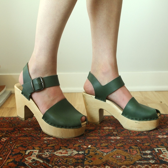 No.6 Shoes - No. 6 Jane platform clog with peep toe in green 38